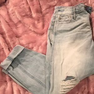 Hollister Girlfriend Jeans